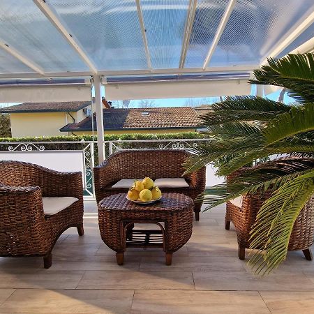 Tra Forte Dei Marmi E Marina Di Massa - Il Melograno Экстерьер фото