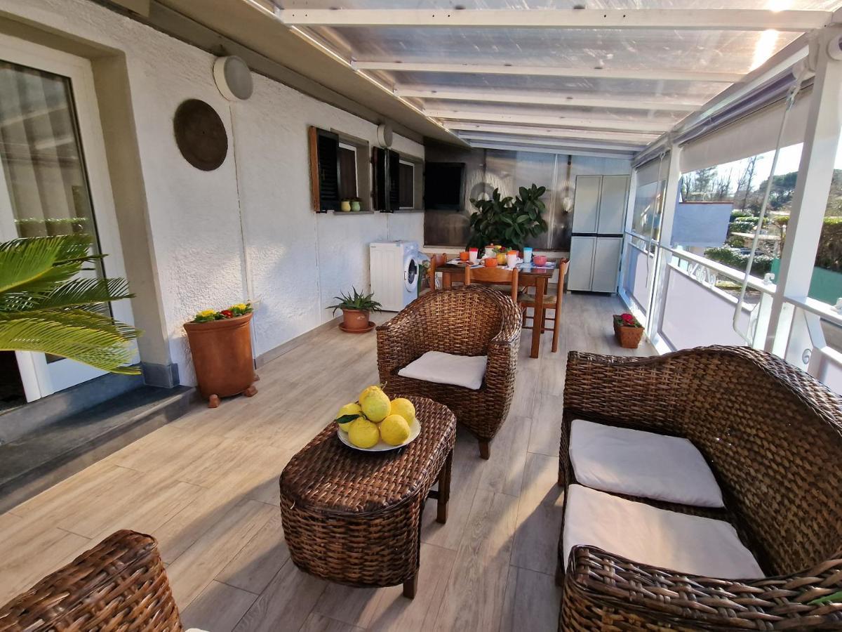 Tra Forte Dei Marmi E Marina Di Massa - Il Melograno Экстерьер фото